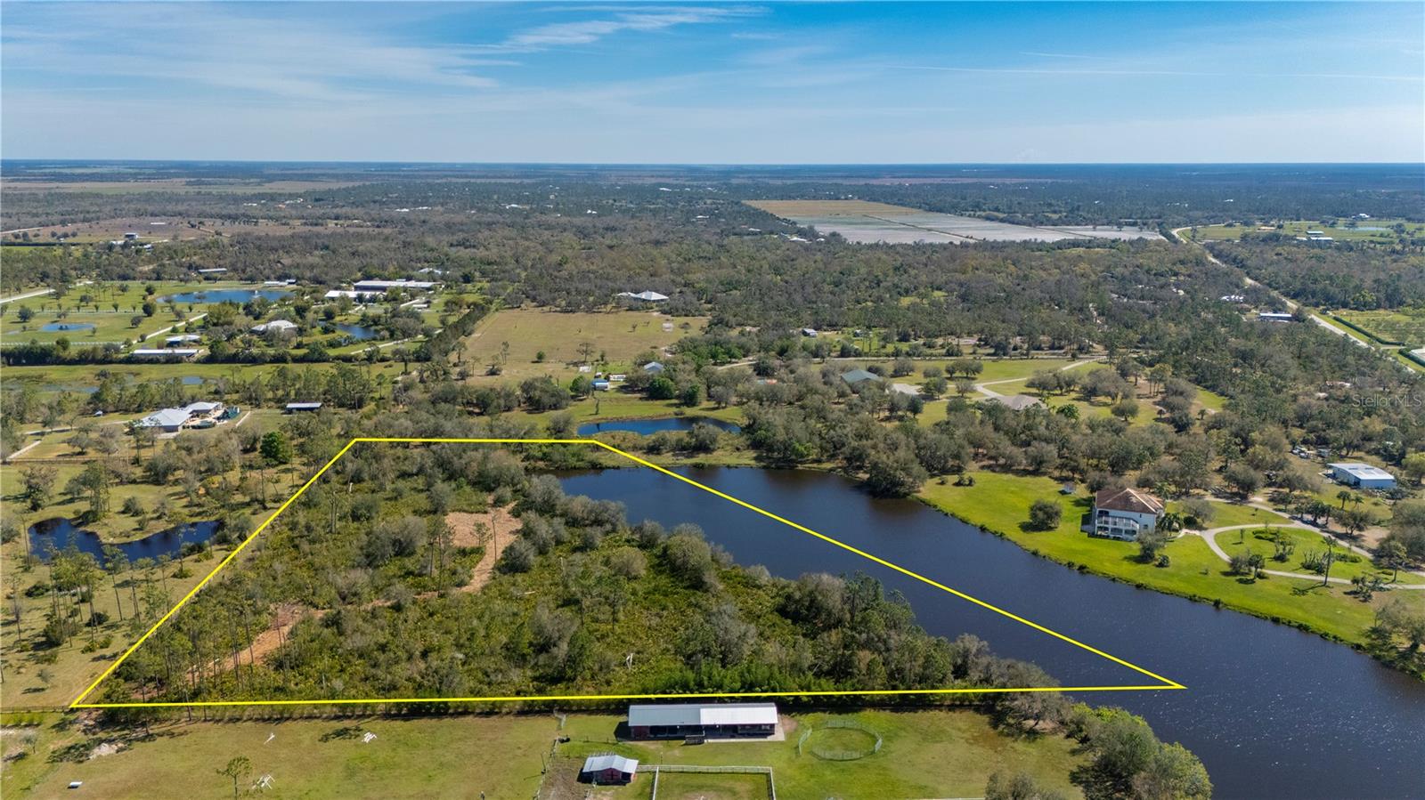 33280 WASHINGTON LOOP RD, PUNTA GORDA, FL, 33982