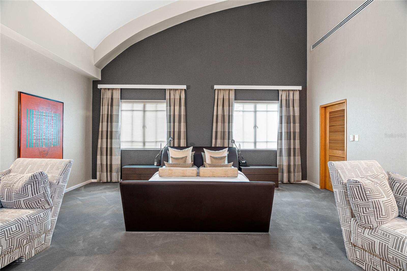 PR9111890 Property Photo