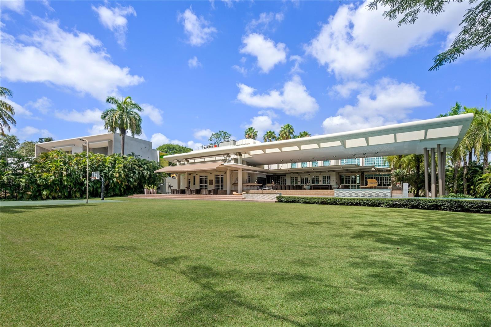 PR9111890 Property Photo