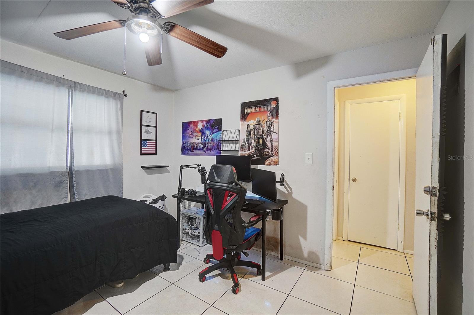 415 OAKMOUNT RD, CLEARWATER, FL, 33765