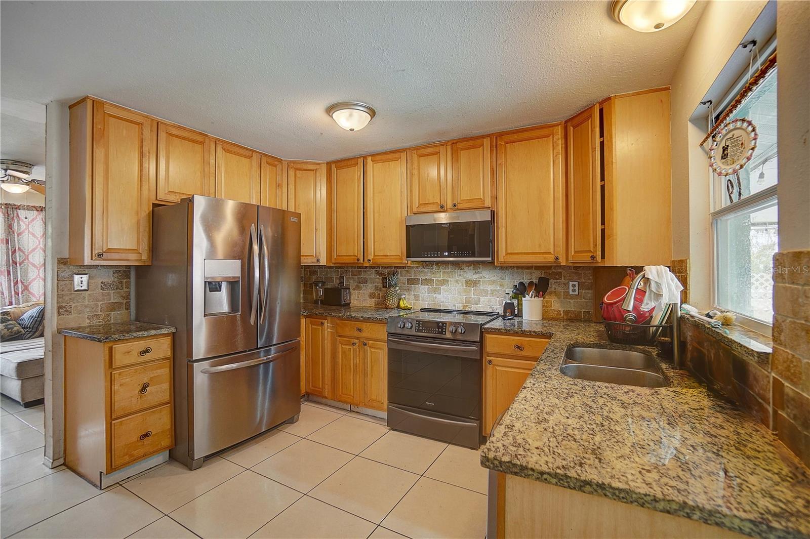 415 OAKMOUNT RD, CLEARWATER, FL, 33765