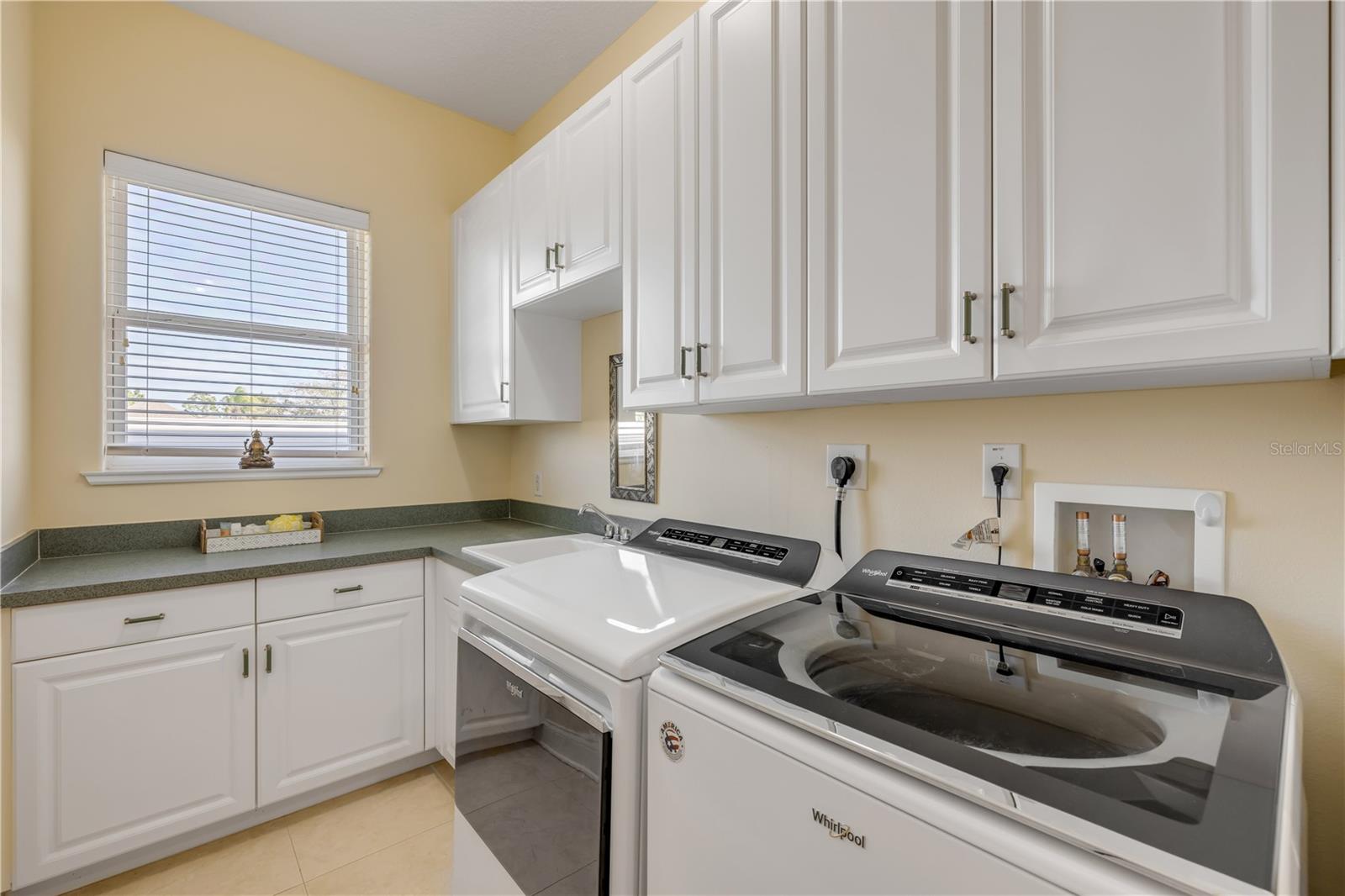 39 EMERALD LAKE CT, PALM COAST, FL, 32137