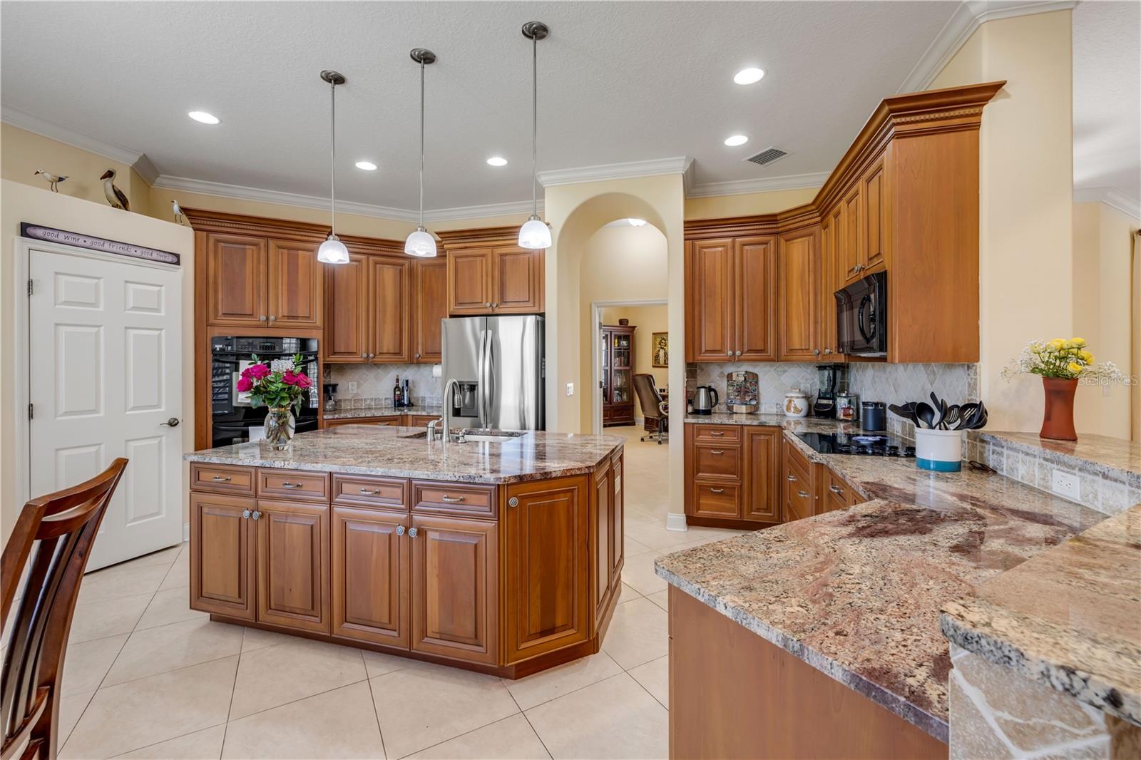 39 EMERALD LAKE CT, PALM COAST, FL, 32137