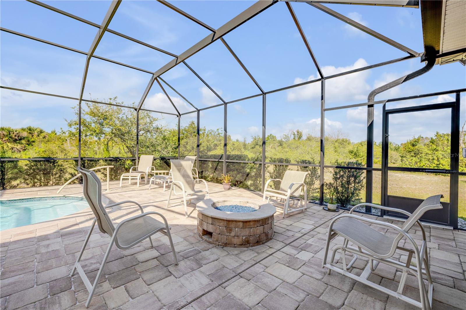 39 EMERALD LAKE CT, PALM COAST, FL, 32137
