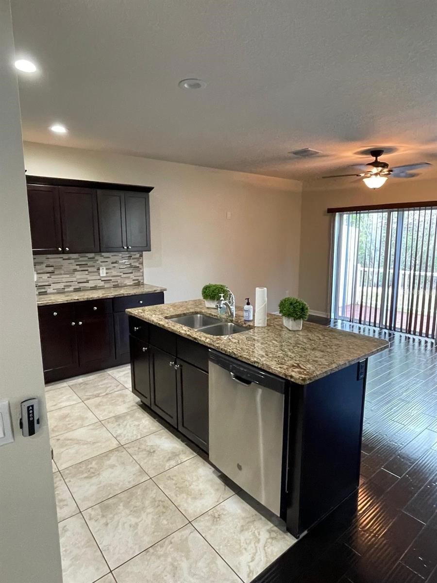 963 CELTIC CIR, TARPON SPRINGS, FL, 34689