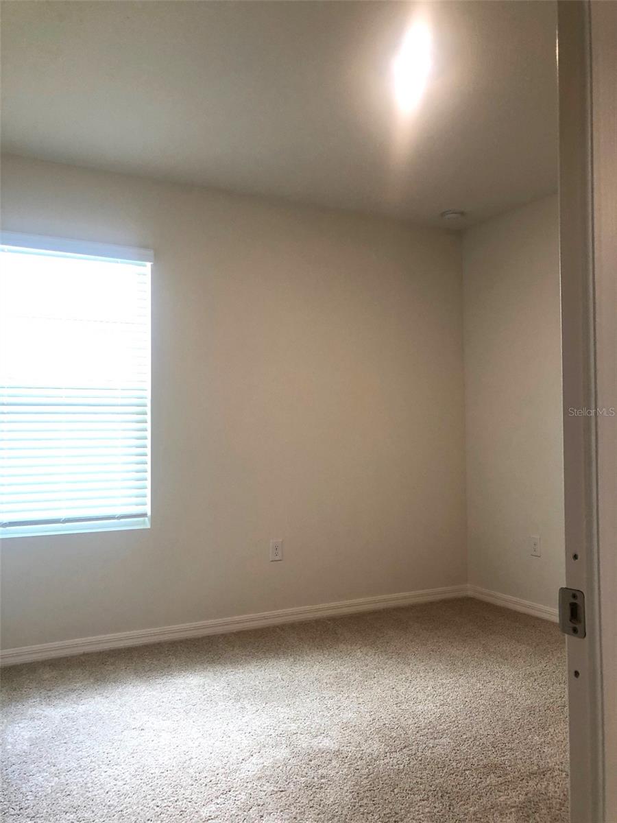 1221 AUGUST SKY DR, DELTONA, FL, 32738