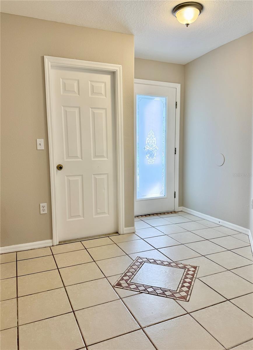 10431 ISLEWORTH AVE, TAMPA, FL, 33647