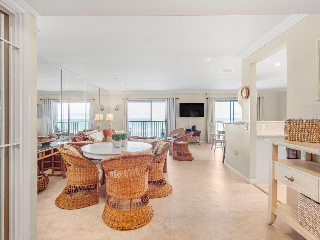 6700 GULF DR #B8, HOLMES BEACH, FL, 34217