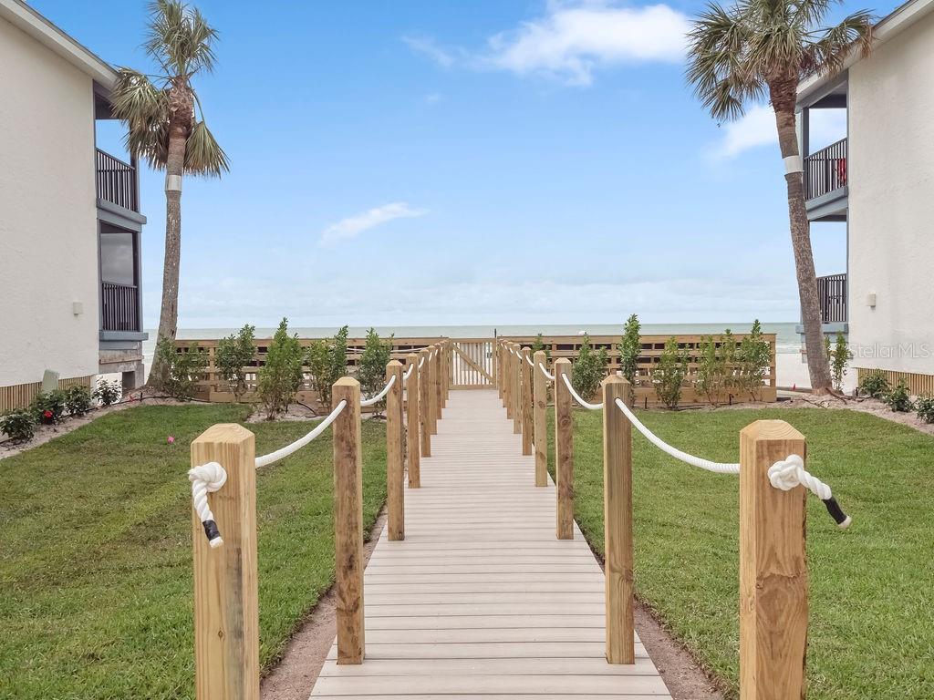 6700 GULF DR #B8, HOLMES BEACH, FL, 34217