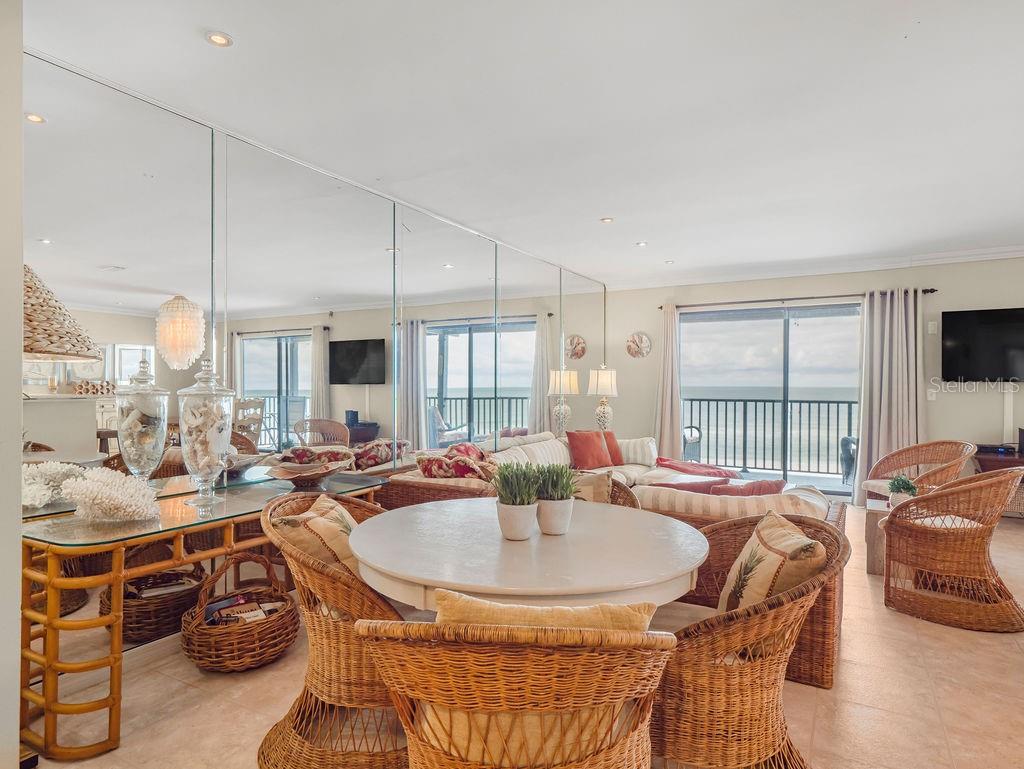 6700 GULF DR #B8, HOLMES BEACH, FL, 34217