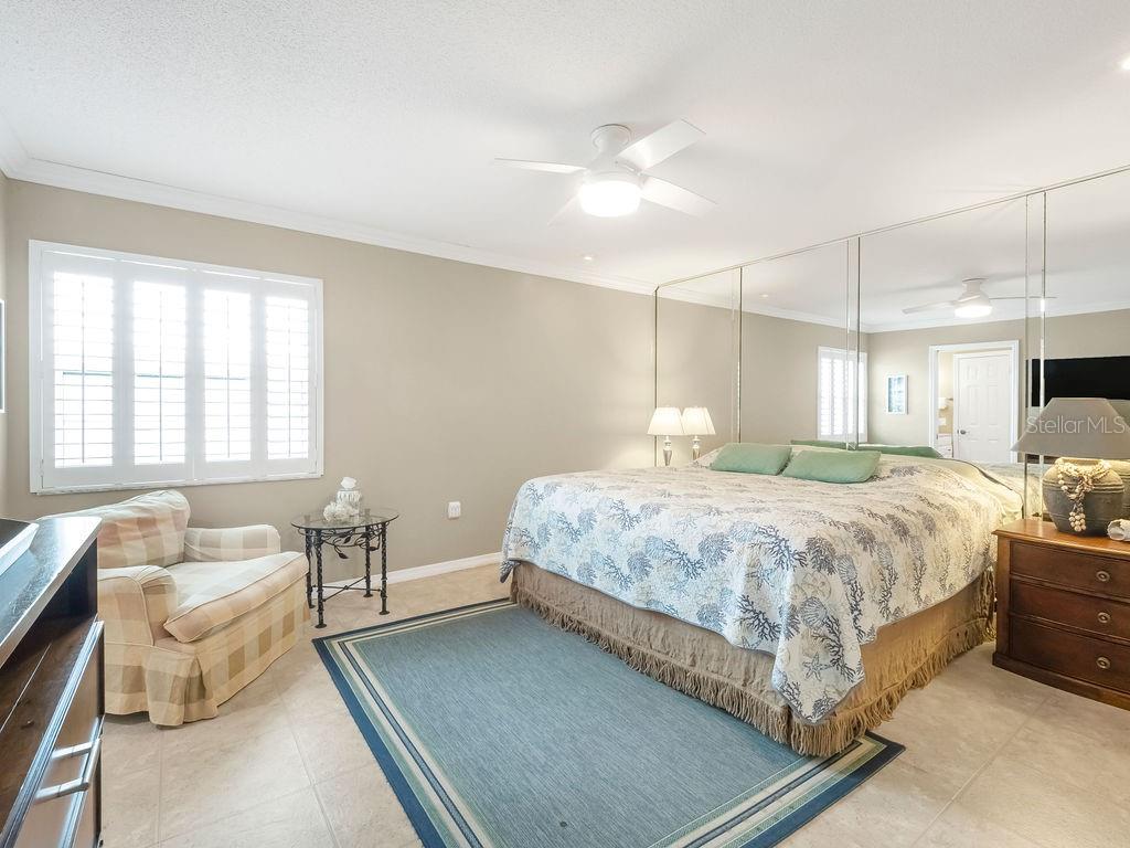 6700 GULF DR #B8, HOLMES BEACH, FL, 34217