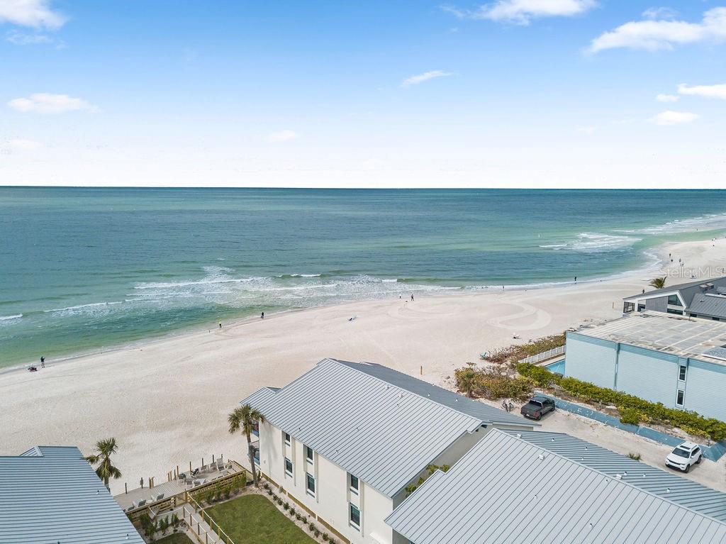 6700 GULF DR #B8, HOLMES BEACH, FL, 34217