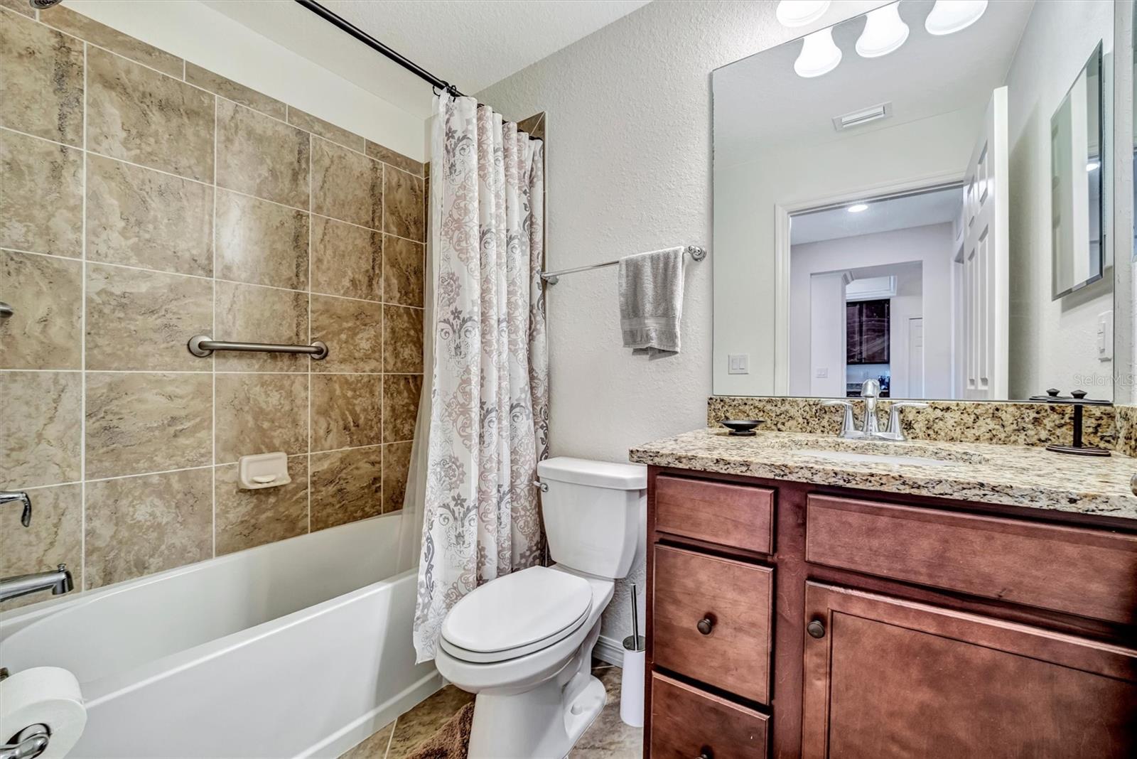 5527 PALMER CIR #105, BRADENTON, FL, 34211