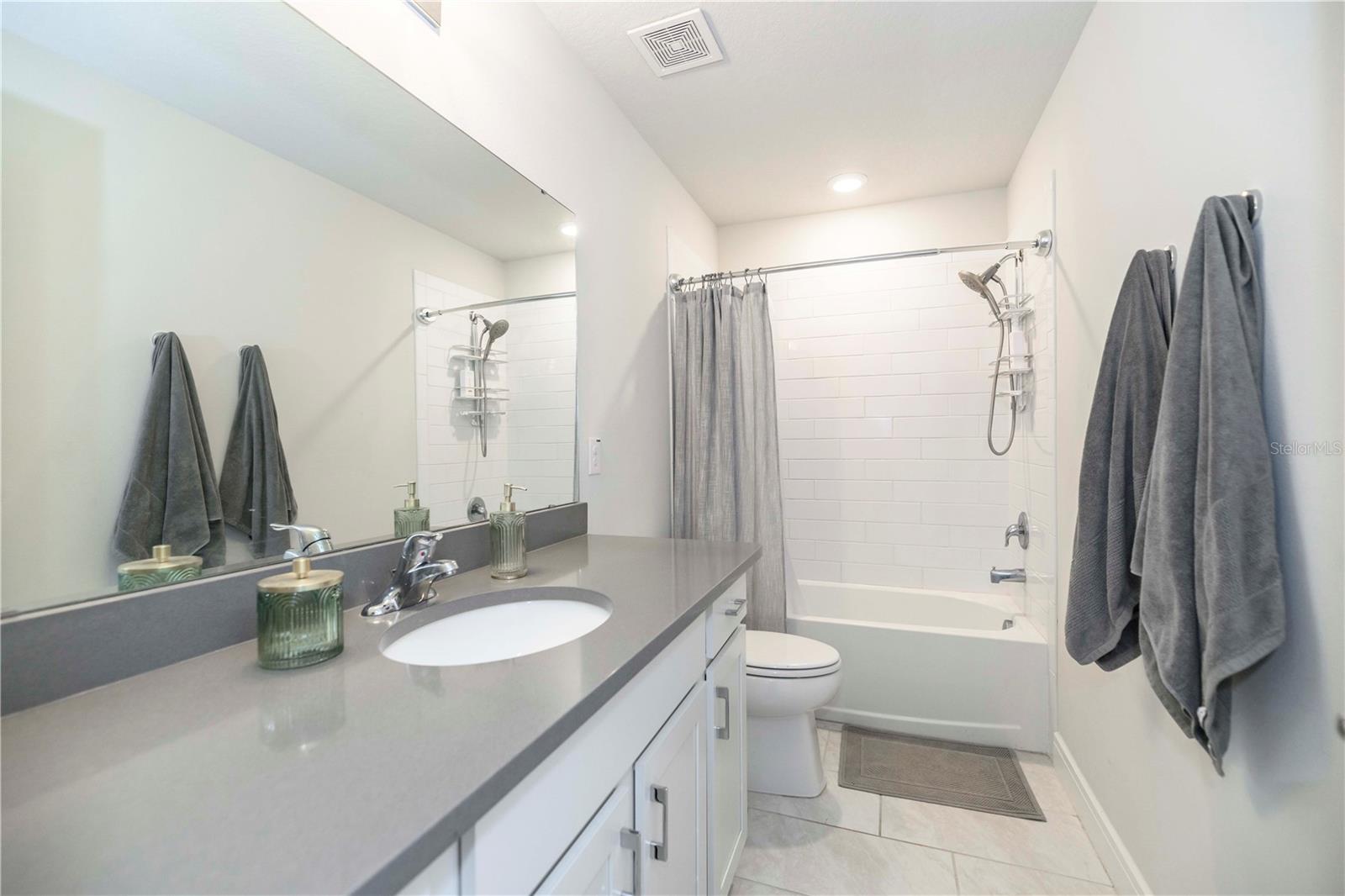 5531 KEATON SPRINGS DR, LAKELAND, FL, 33811