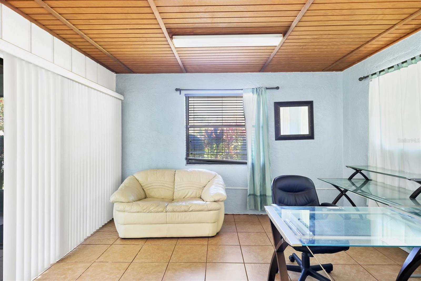 3208 VIVIENDA BLVD, BRADENTON, FL, 34207