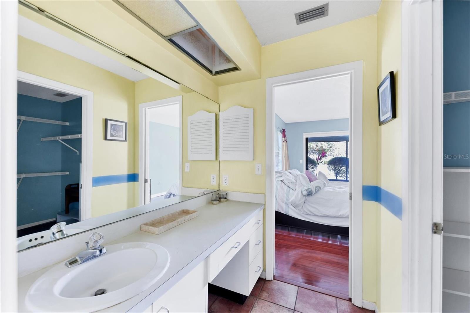 3208 VIVIENDA BLVD, BRADENTON, FL, 34207