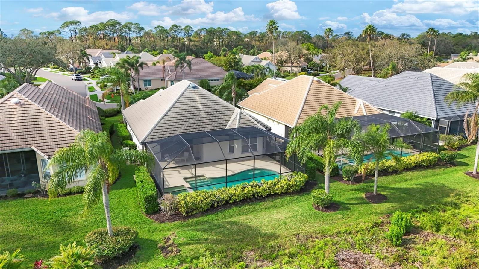 6547 OAKLAND HILLS DR, LAKEWOOD RANCH, FL, 34202