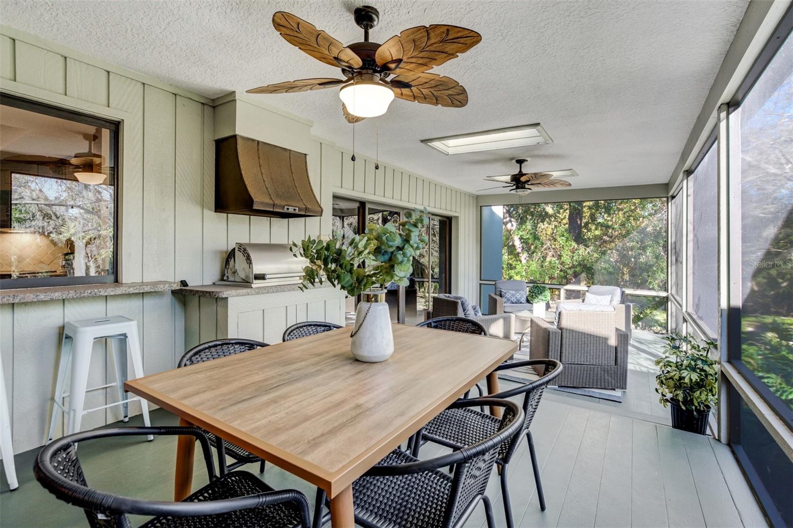 1672 WINDING CREEK RD, DUNEDIN, FL, 34698