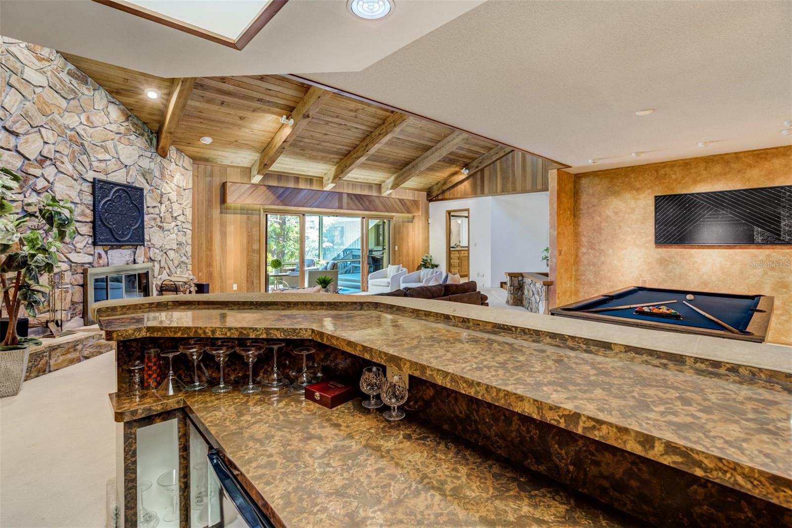1672 WINDING CREEK RD, DUNEDIN, FL, 34698