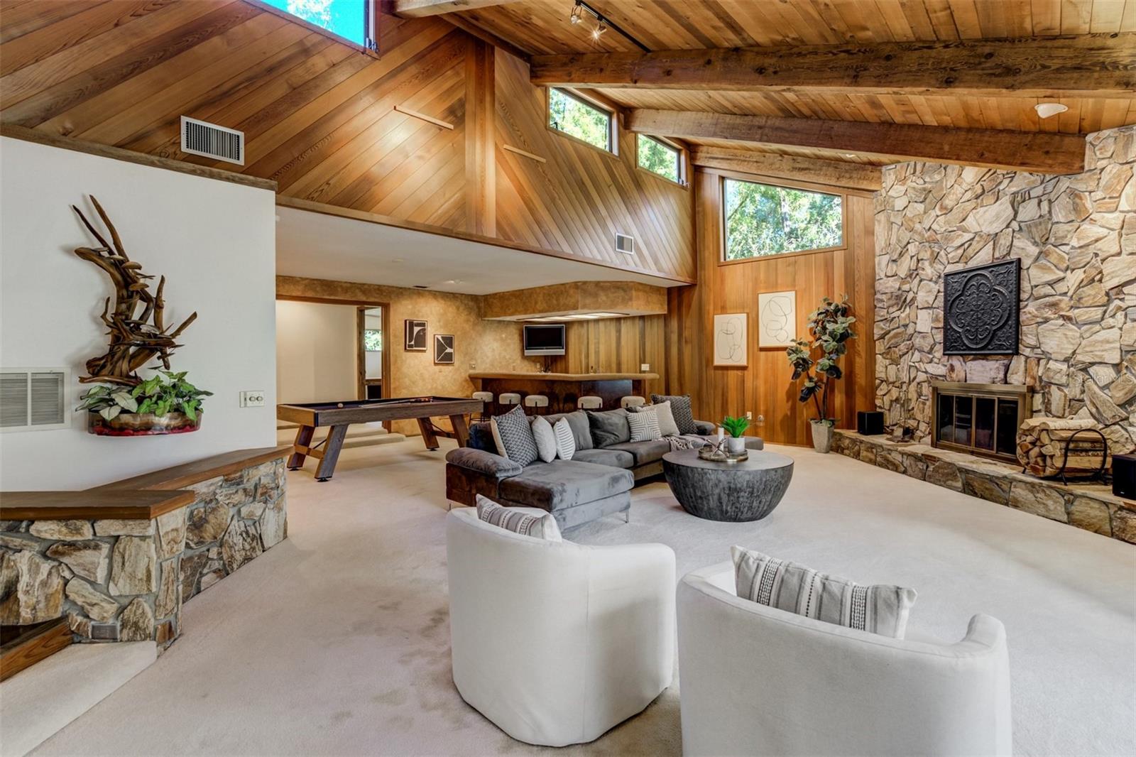 1672 WINDING CREEK RD, DUNEDIN, FL, 34698