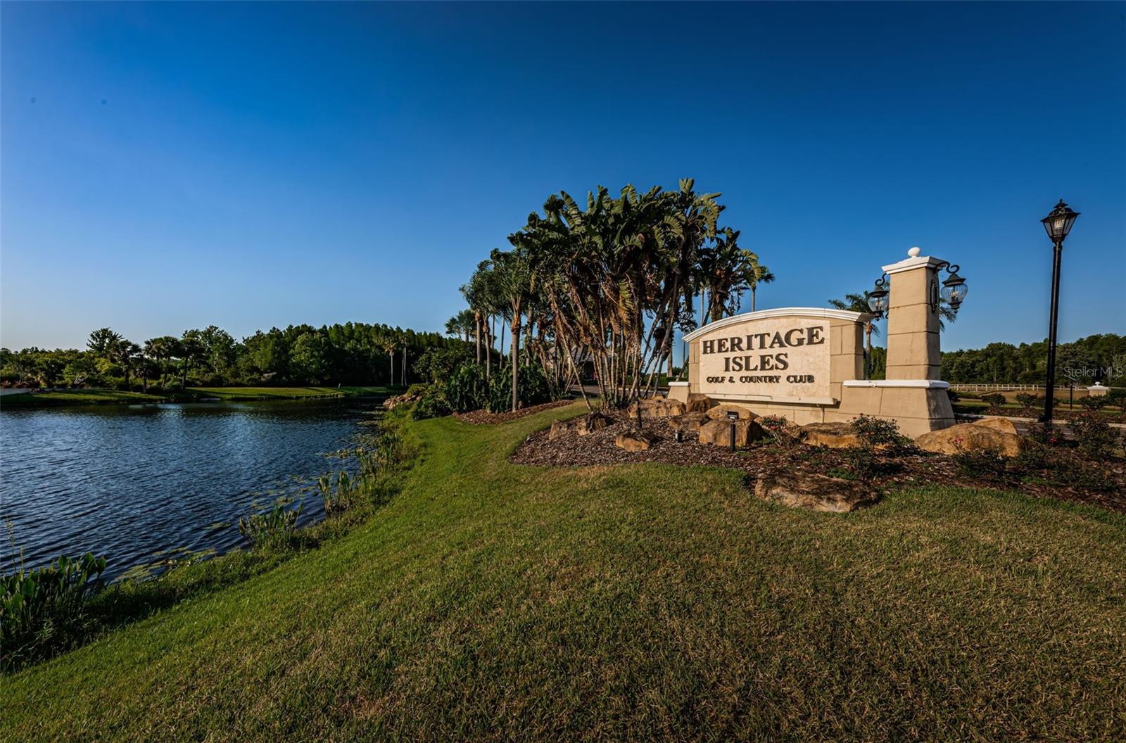 18186 SANDY POINTE DR, TAMPA, FL, 33647