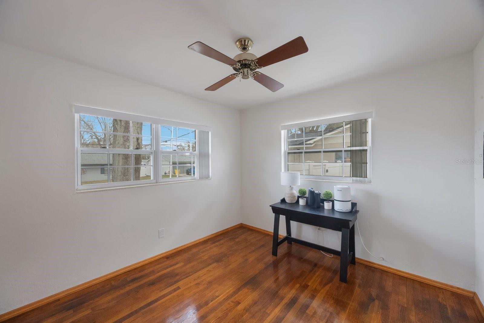 22 LAKE SHORE DR, PALM HARBOR, FL, 34684