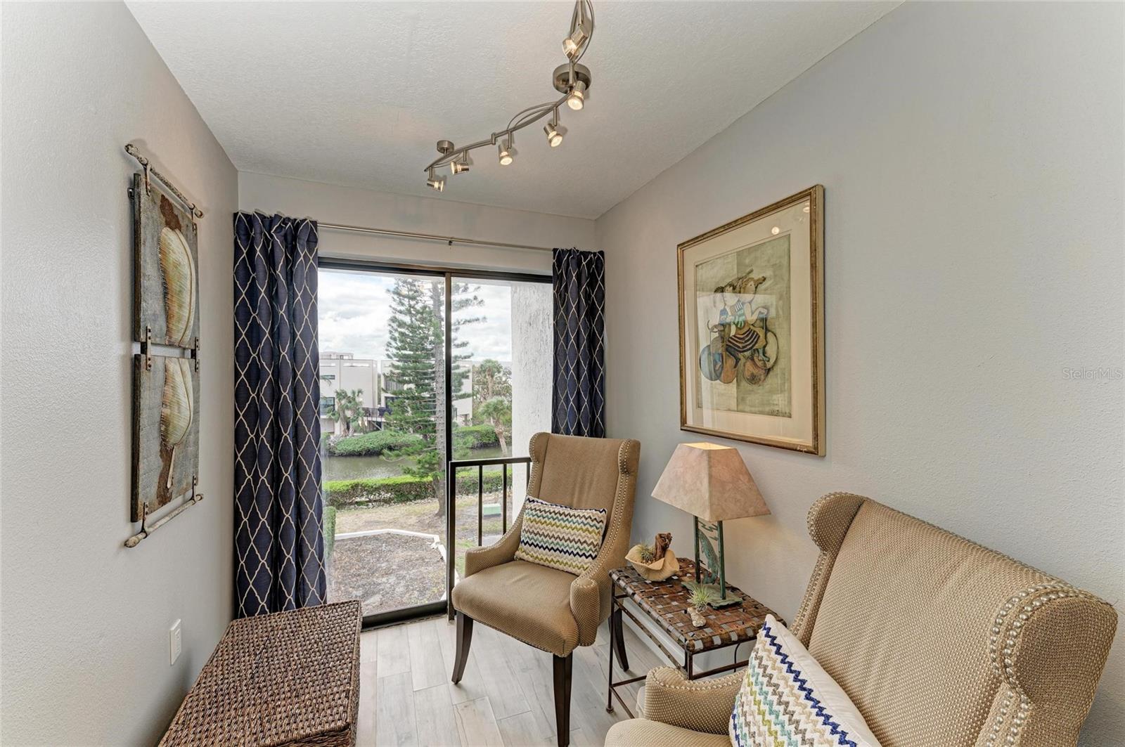 3805 E BAY DR #301, HOLMES BEACH, FL, 34217