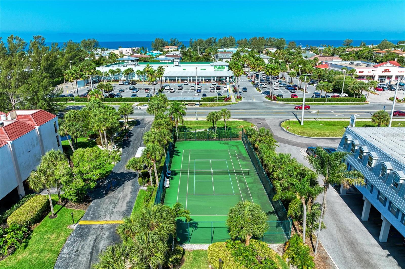 3805 E BAY DR #301, HOLMES BEACH, FL, 34217