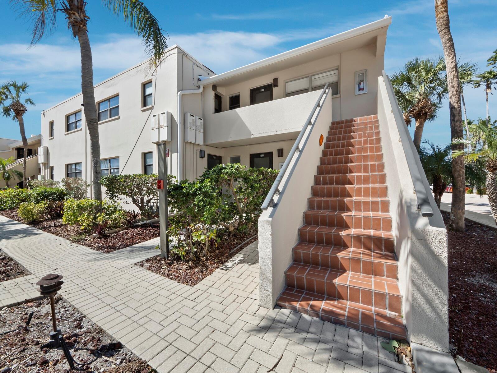 4621 GULF OF MEXICO DR #19B, LONGBOAT KEY, FL, 34228