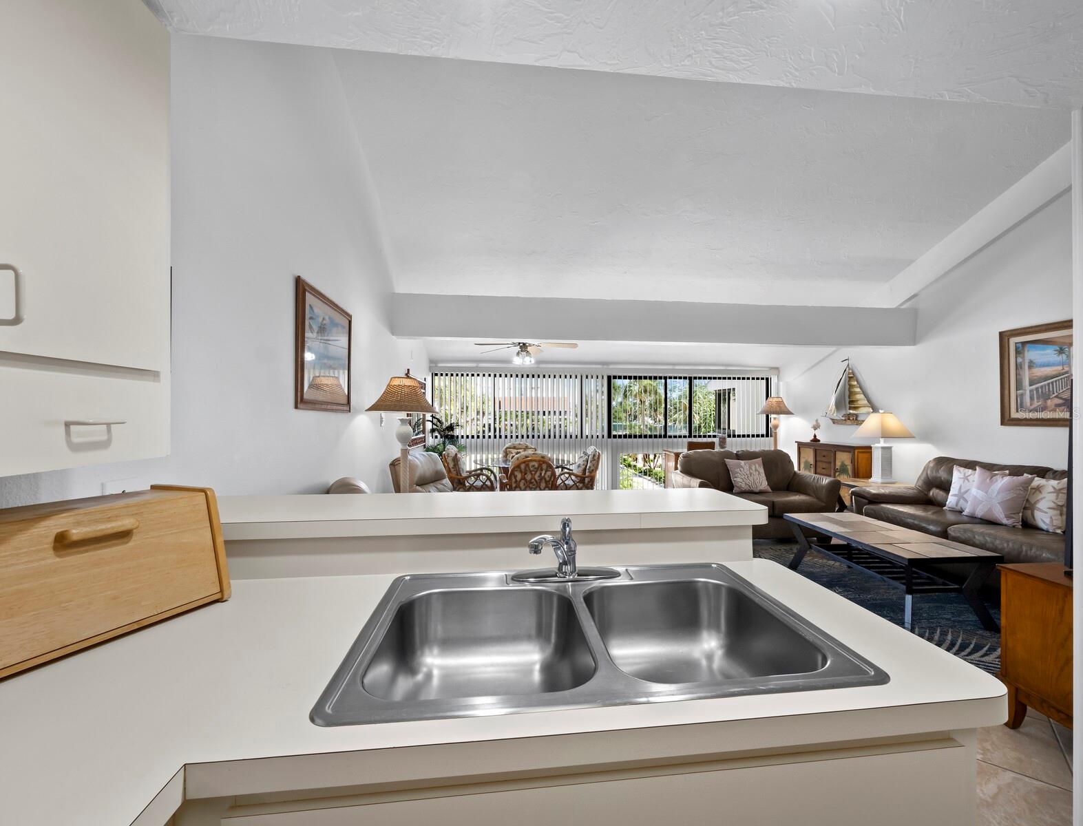 4621 GULF OF MEXICO DR #19B, LONGBOAT KEY, FL, 34228