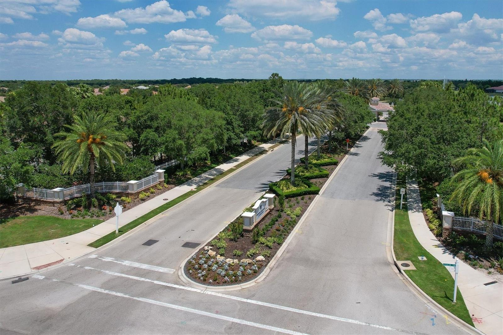 15606 LEVEN LINKS PL, LAKEWOOD RANCH, FL, 34202