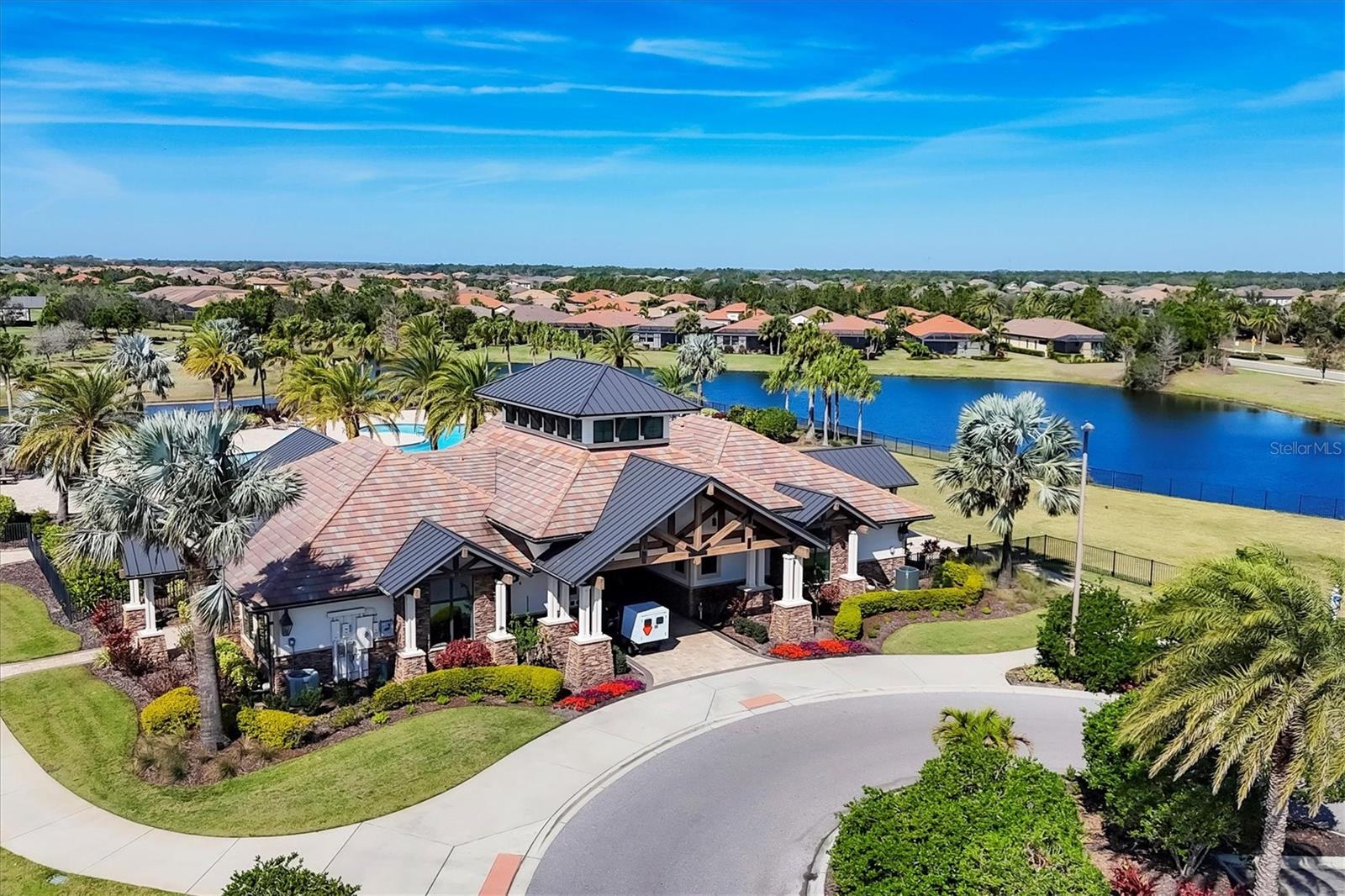 15606 LEVEN LINKS PL, LAKEWOOD RANCH, FL, 34202