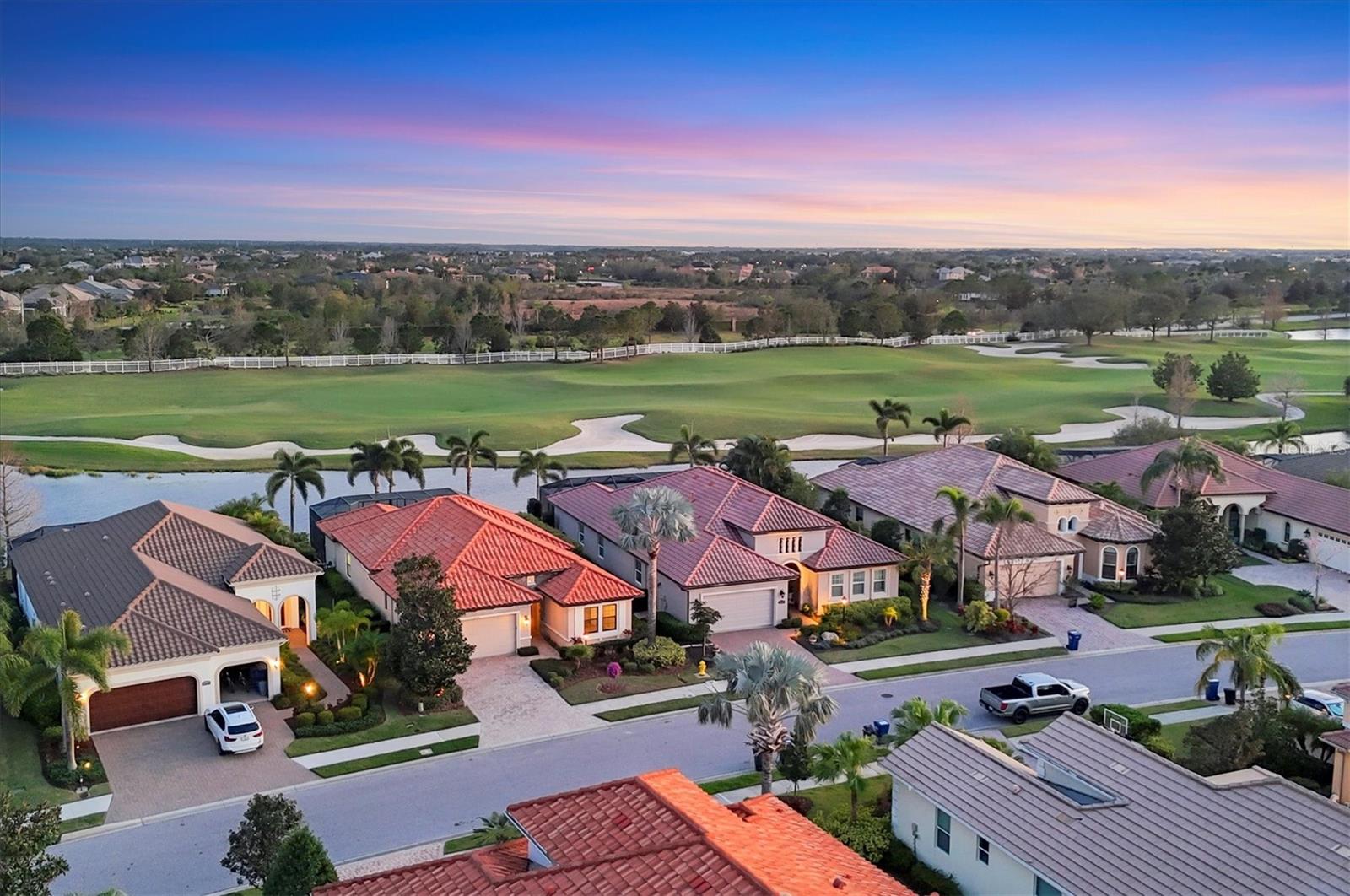 15606 LEVEN LINKS PL, LAKEWOOD RANCH, FL, 34202