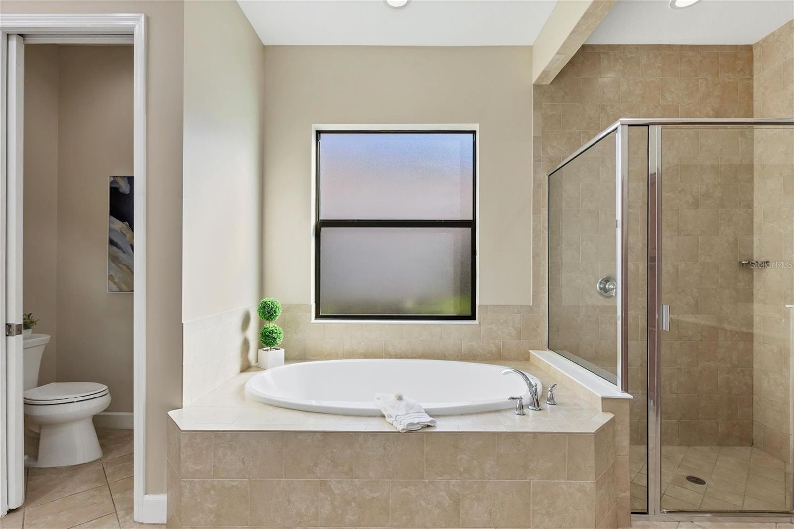 15606 LEVEN LINKS PL, LAKEWOOD RANCH, FL, 34202