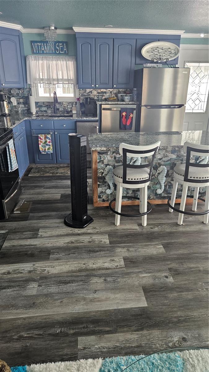 712 ROMA RD, VENICE, FL, 34285