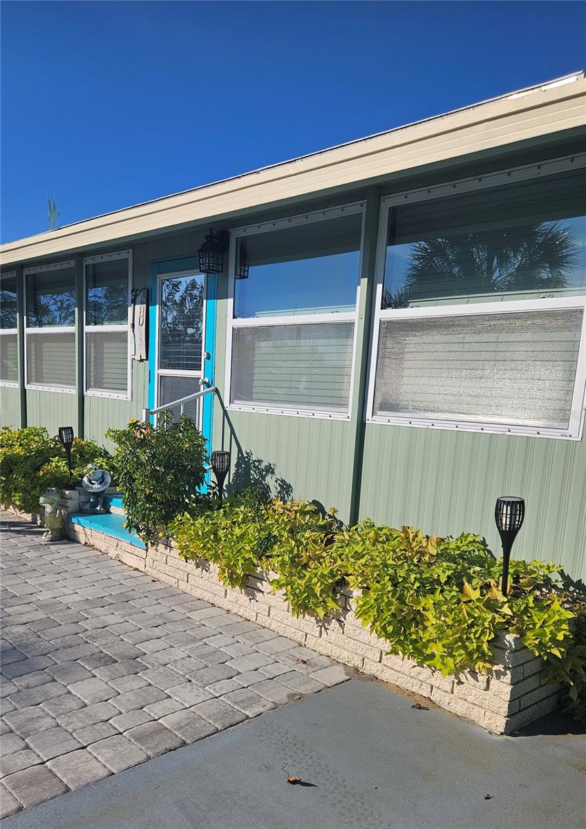 712 ROMA RD, VENICE, FL, 34285