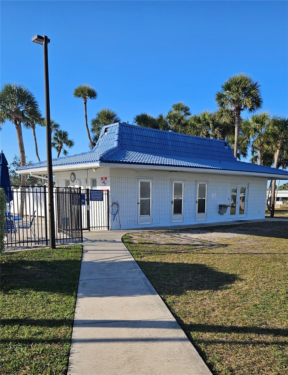 712 ROMA RD, VENICE, FL, 34285