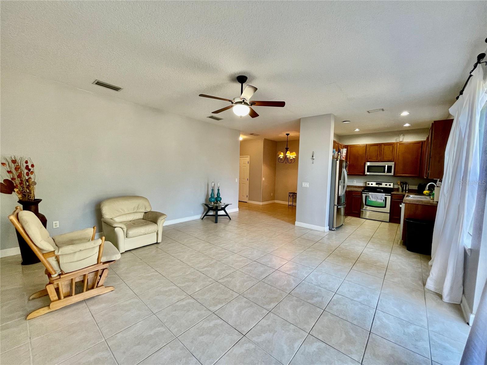337 CORAL BEACH CIR, CASSELBERRY, FL, 32707