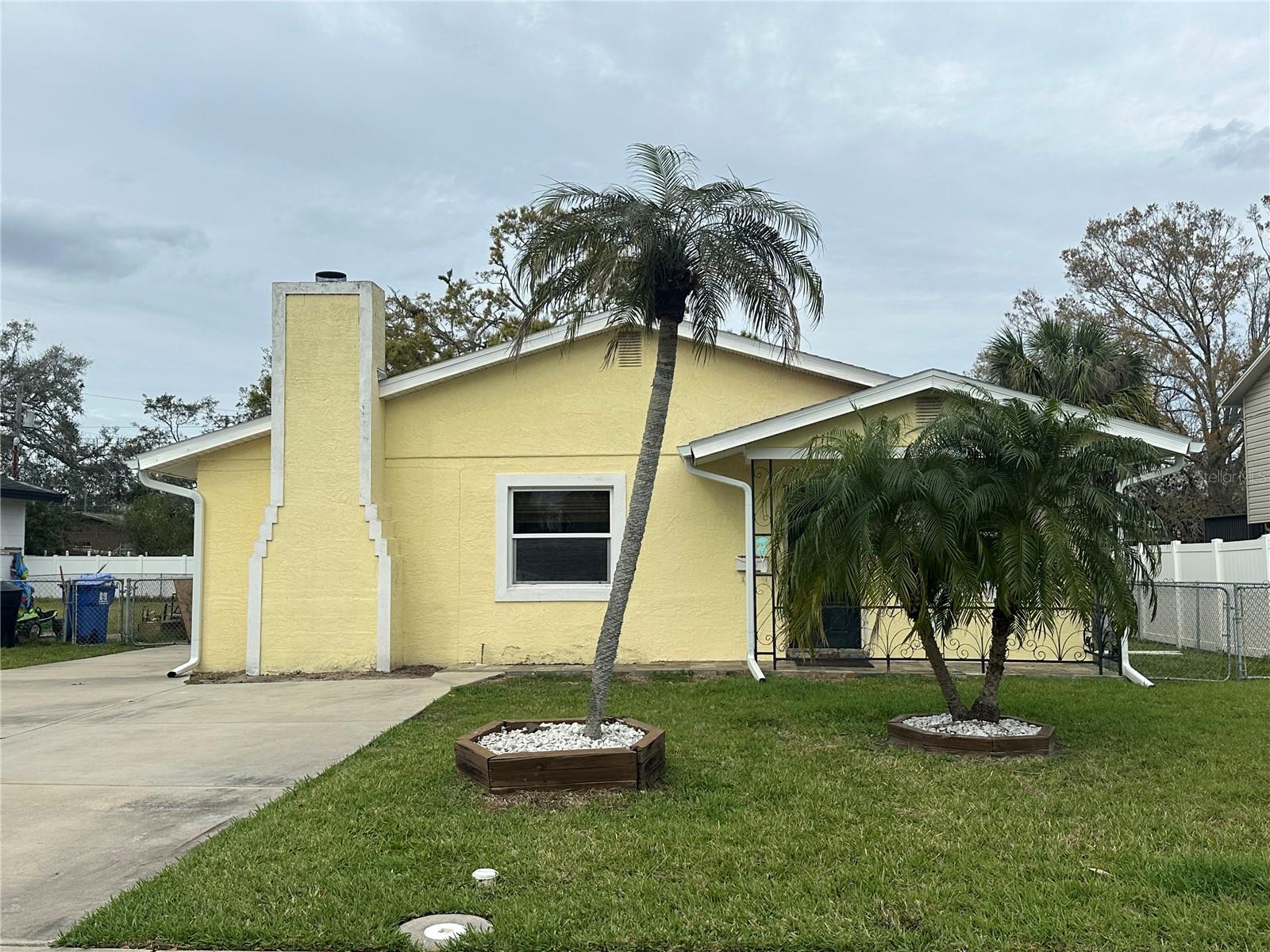 817 61ST AVE NE, ST PETERSBURG, FL, 33703