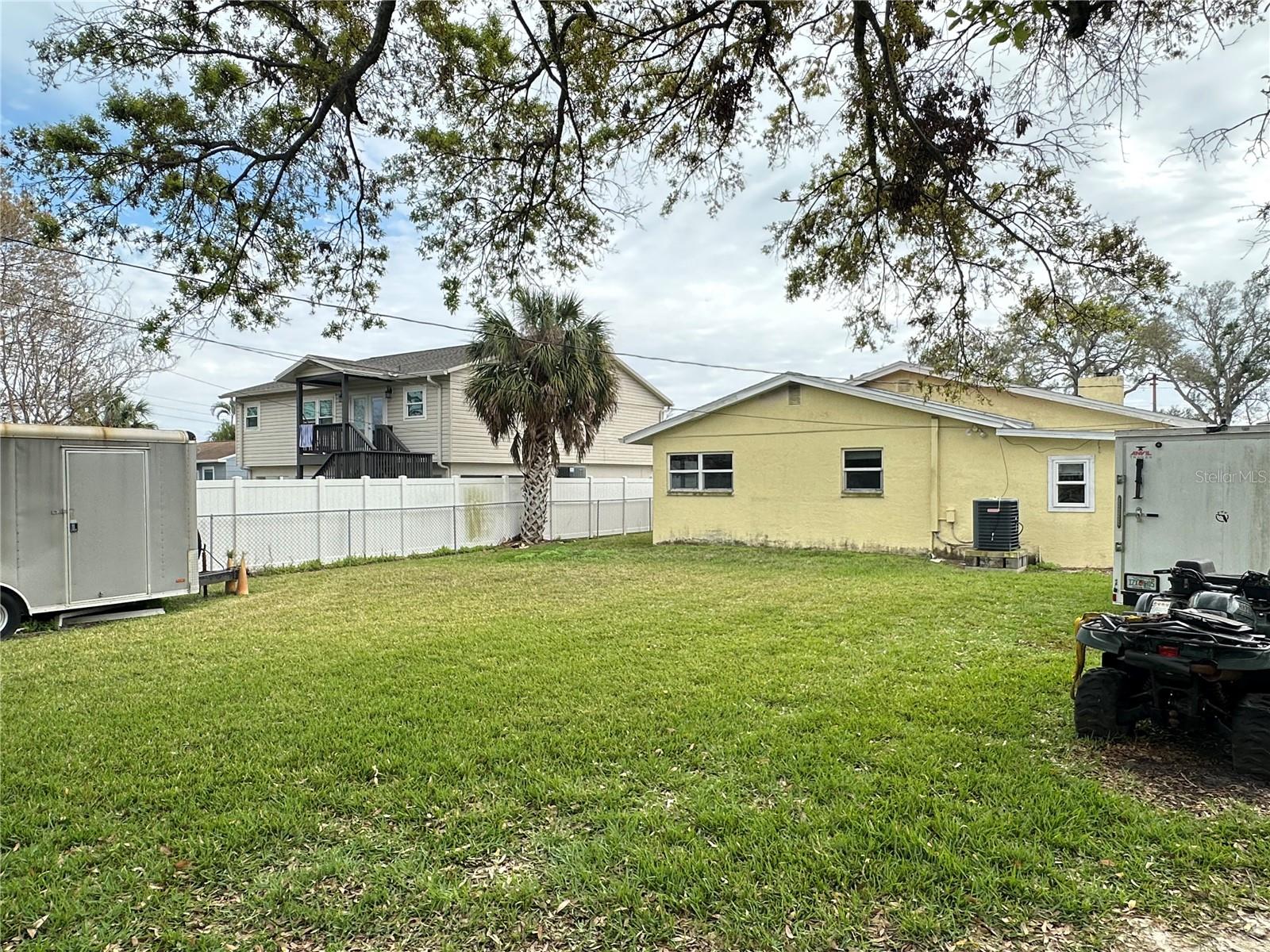817 61ST AVE NE, ST PETERSBURG, FL, 33703