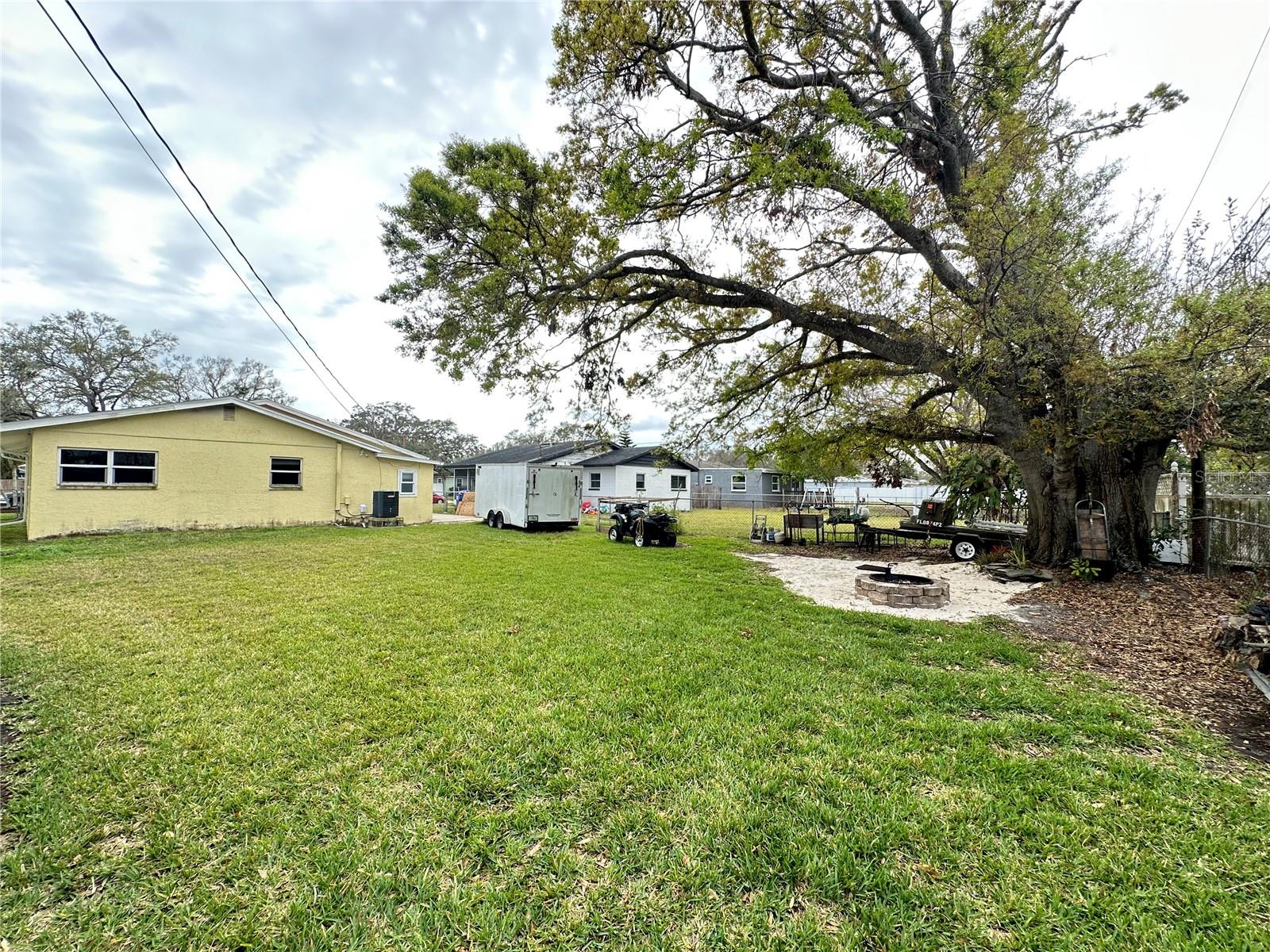 817 61ST AVE NE, ST PETERSBURG, FL, 33703