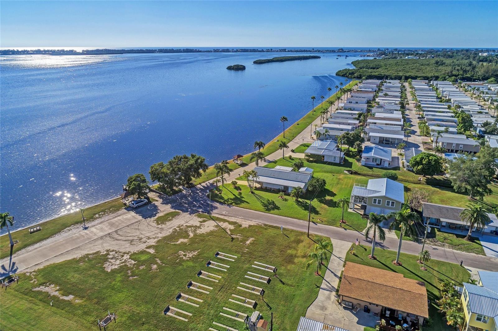 10315 CORTEZ RD W #17F, BRADENTON, FL, 34210