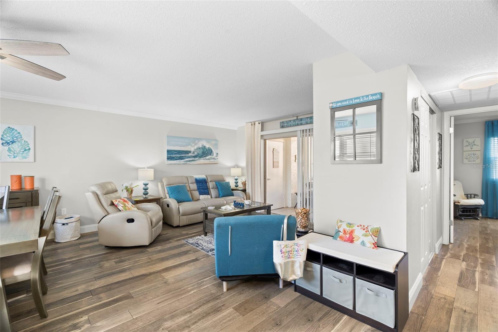 7701 STARKEY RD #737, SEMINOLE, FL, 33777