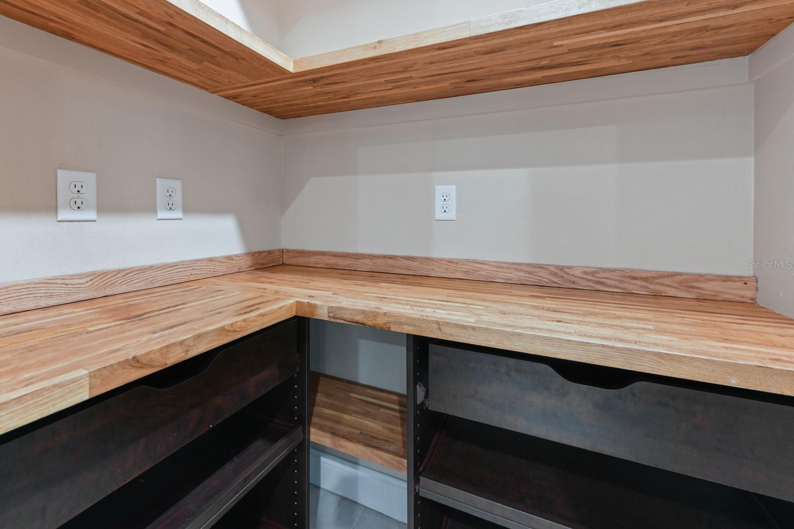 995 ROMANO KEY CIR, PUNTA GORDA, FL, 33955