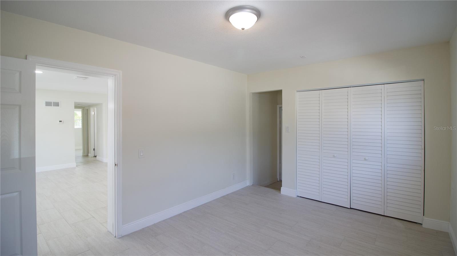 636 41ST AVE NE, ST PETERSBURG, FL, 33703
