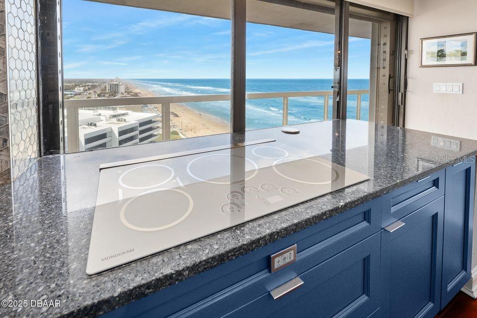 3000 N ATLANTIC AVE #11, DAYTONA BEACH, FL, 32118