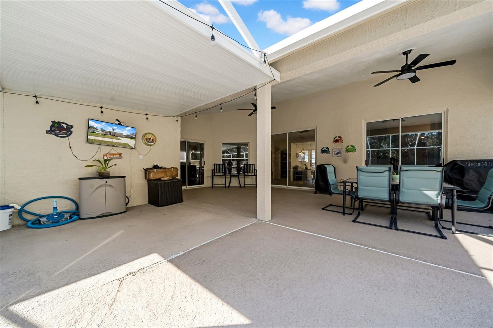 9720 GLENPOINTE DR, RIVERVIEW, FL, 33569