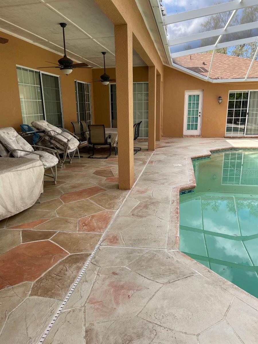 3701 BARNHOUSE PL, VALRICO, FL, 33596