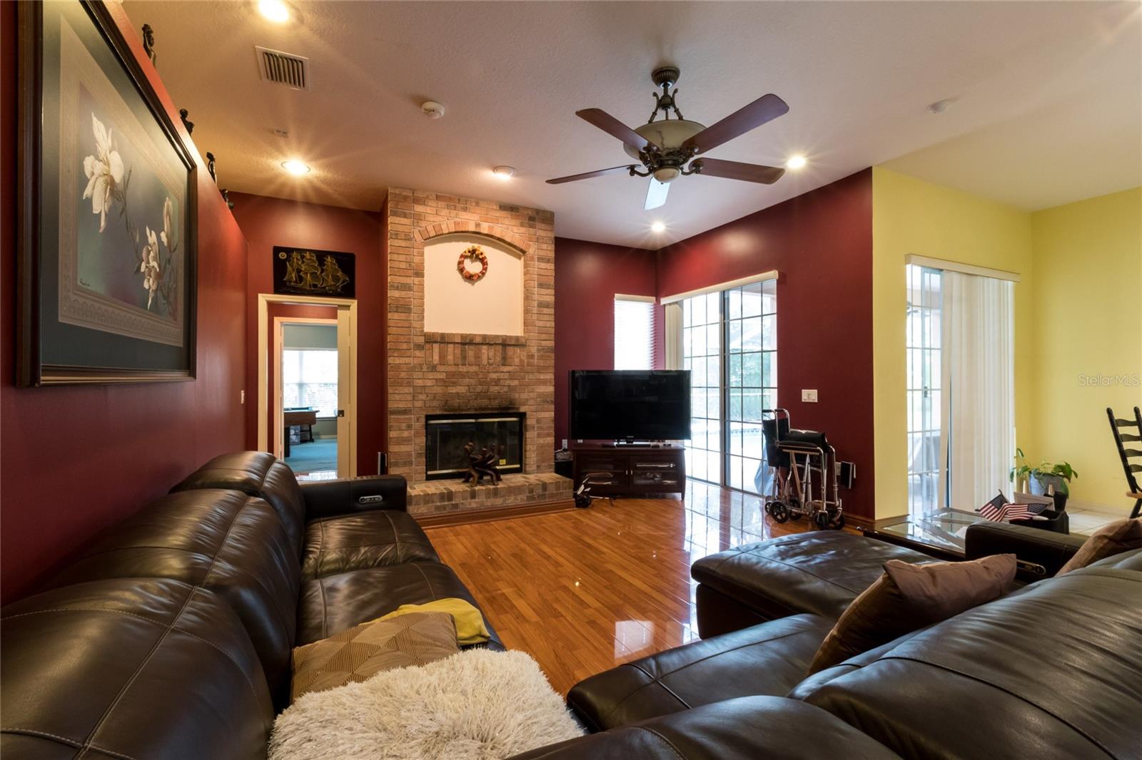 3701 BARNHOUSE PL, VALRICO, FL, 33596