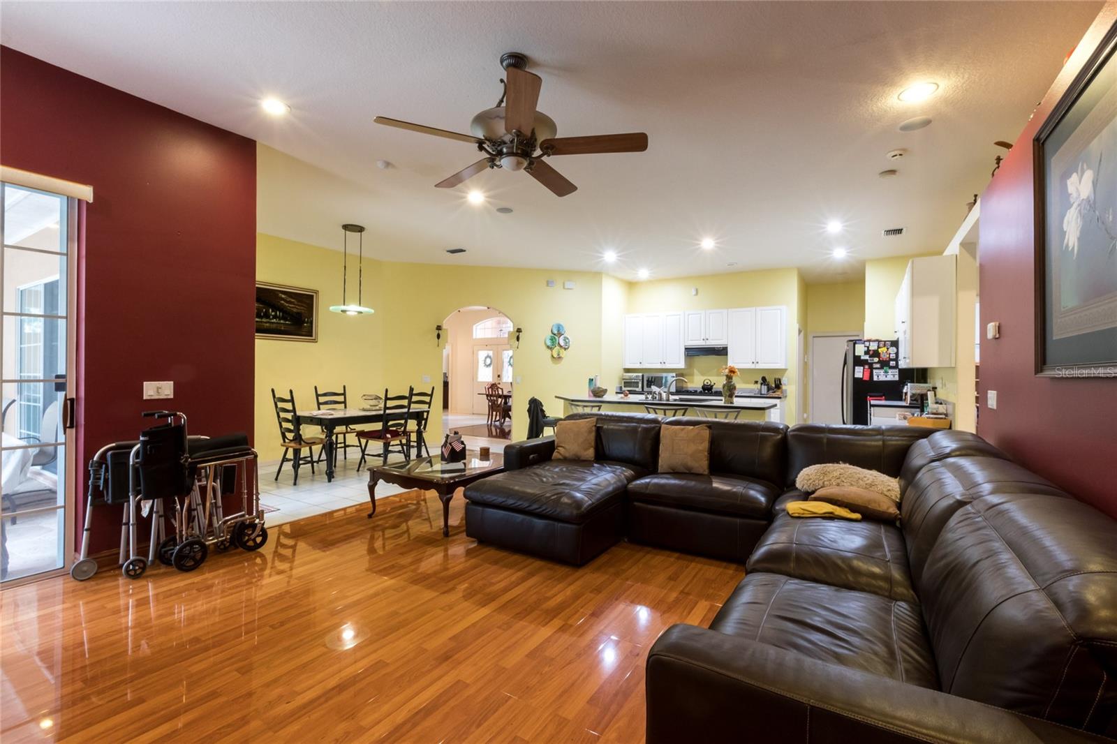 3701 BARNHOUSE PL, VALRICO, FL, 33596